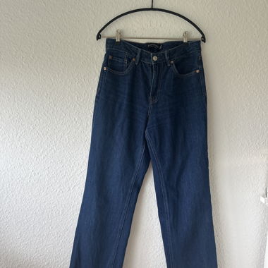 Jeans blu scuro dritti Stradivarius
