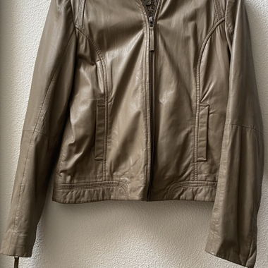 Giacca in pelle di Naf Naf
