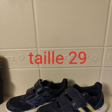  Asket adidas taille 29