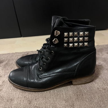 Boots