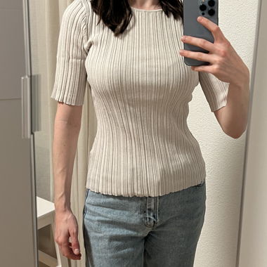 Top lavorato a coste H&M