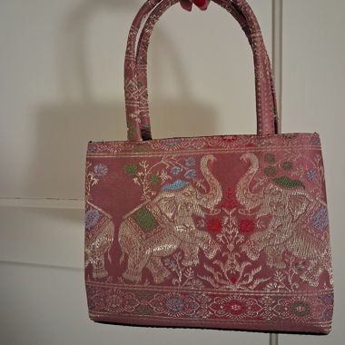 Carinissima mini borsetta, rosa con elefanti