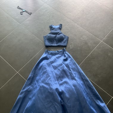 Zweiteiliges Set - Hochzeit- / Abendkleid 