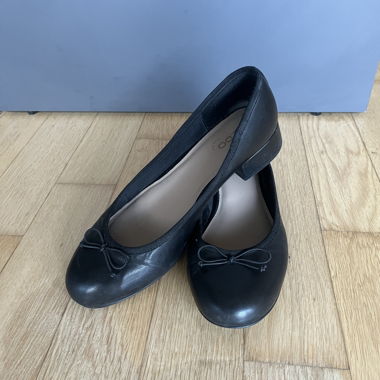 Black Ballet Flats with Bow