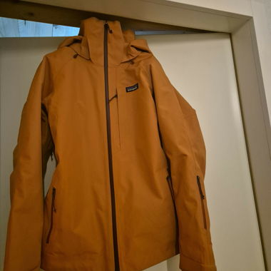 Insulated Powder Bowl Jacket in Sunset Orange