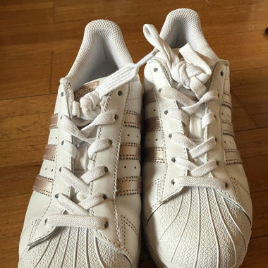 Adidas Superstar blanche et rose métallique 