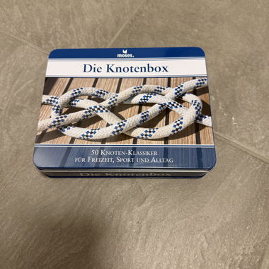 The Knot Box