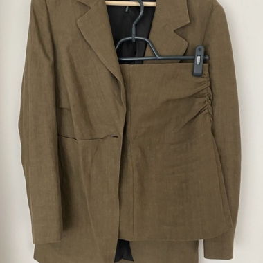 Set Blazer und Rock aus Leinen