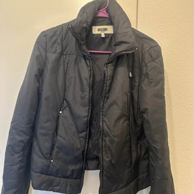 Piumino nero Moschino taglia S