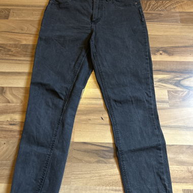 Dark Jeans