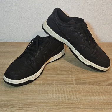 Nike Dunk Low Black Canvas