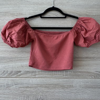 Zara-Top mit Puffärmeln