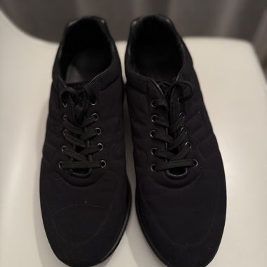 Hogan Sneaker schwarz mit Schnürsenkeln, Grösse EU 37 / US 7