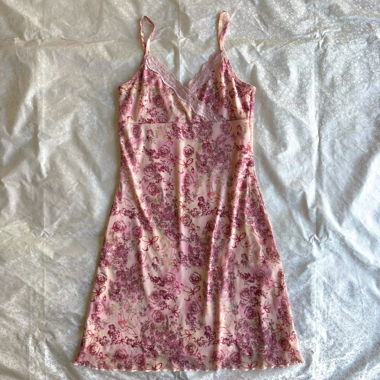 “Parfumerie” lace trim floral mesh dress 