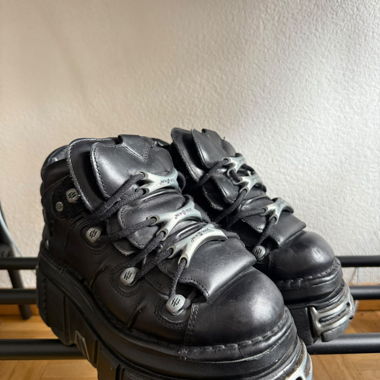 Schwarze New Rock Stiefel