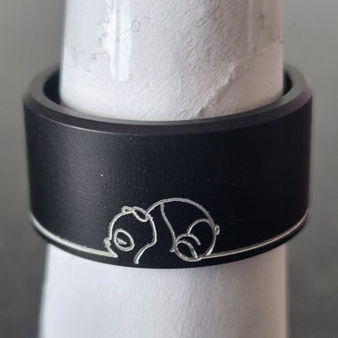 Mood Add-on in black aluminium with panda, size 52