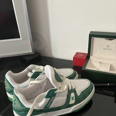 Louis Vuitton repilica 
