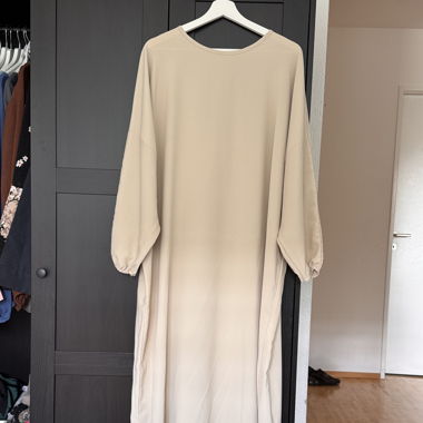 Kleider lang (verschiedene Farben)