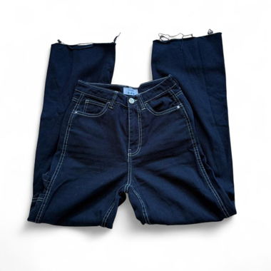 Dark blue jeans 