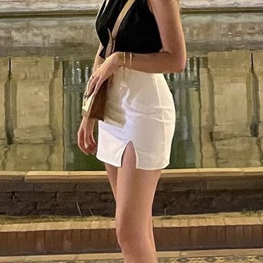 Jupe blanche fendue