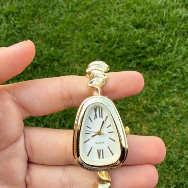Orologio bracciale dorato