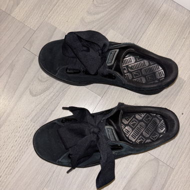 Baskets Puma noires