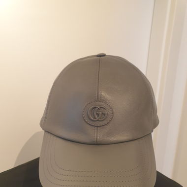 Casquette Gucci cuir gris