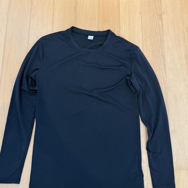 Schwarzes Kompressionsshirt