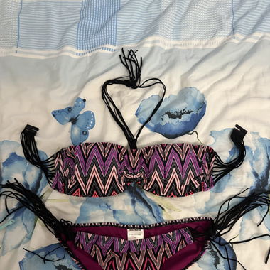 Bikini / maillot de bain neuf taille 42