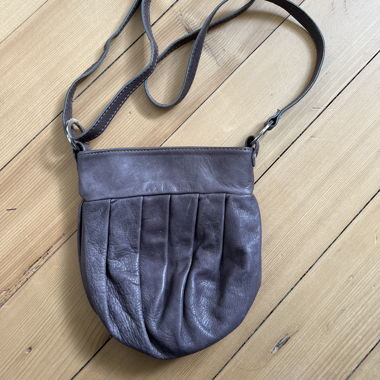 Petit sac à bandoulière en vrai cuir