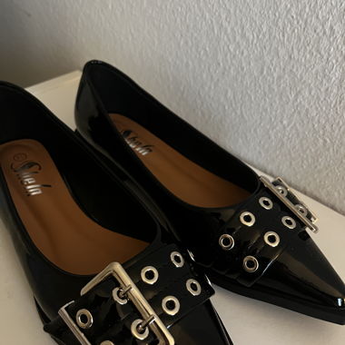 Flat Heels - black