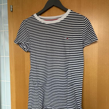 T-shirt a righe nero e bianco