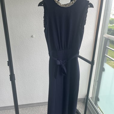 Tuta nera elegante