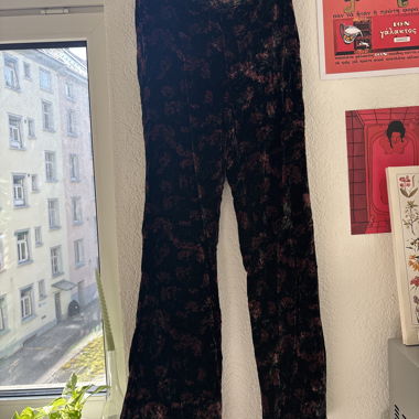 Pantaloni a zampa in velluto Bumerang