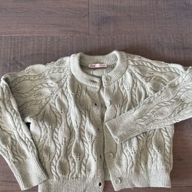 Cardigan 