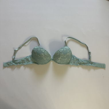 Soutien-gorge en dentelle mignon bleu clair