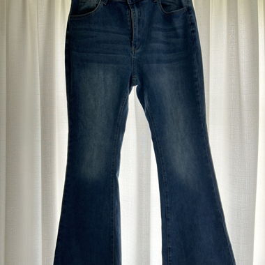 Plus Size Bellbottom Jeans
