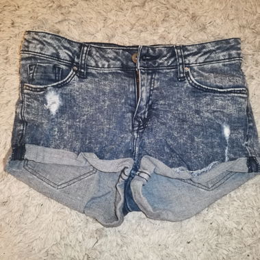 Kurze Hosen