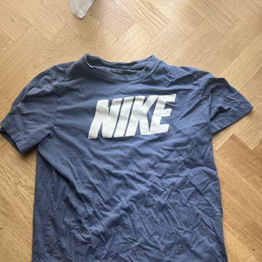 Nike Sports T-Shirt
