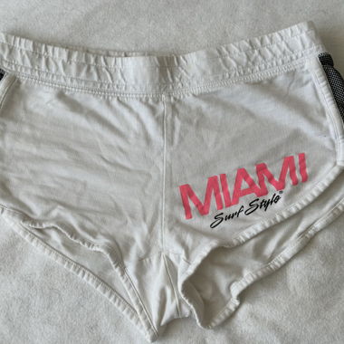 Women’s Shorts White MIAMI Print Summer XS/34