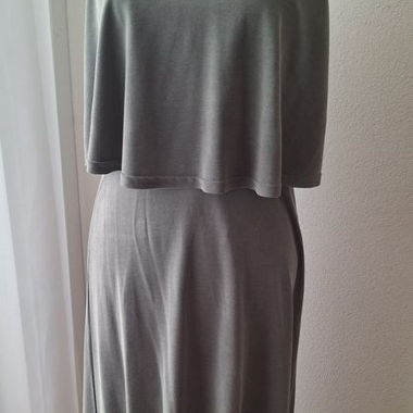 NEW LOOK Vokuhila-Kleid olive, Grösse S
