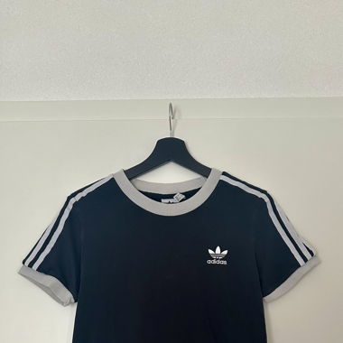 T-shirt Adidas 
