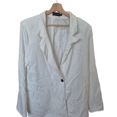 Long white blazer