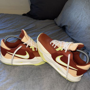 Nike performance 