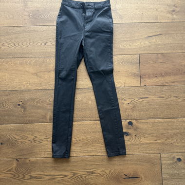 Pantalon mat noir pour dames