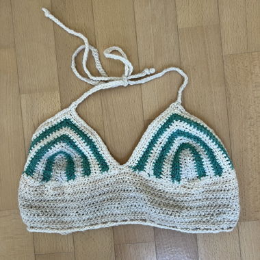 Top bikini all'uncinetto fatto a mano, taglia S