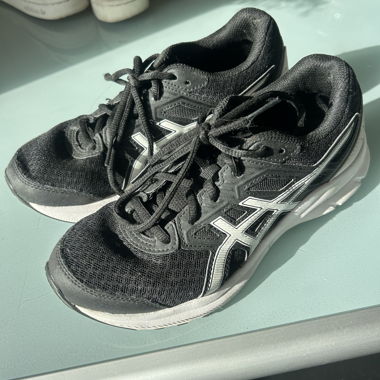 Asics Laufschuhe