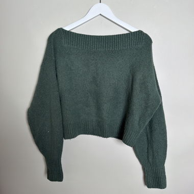 Maglione verde corto