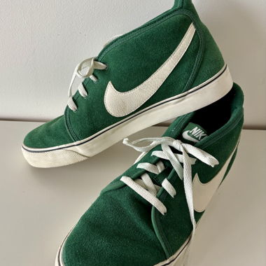 Nike Toki Mid en daim : baskets vertes en daim
