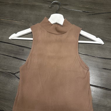 Ribbed Mock Neck Top